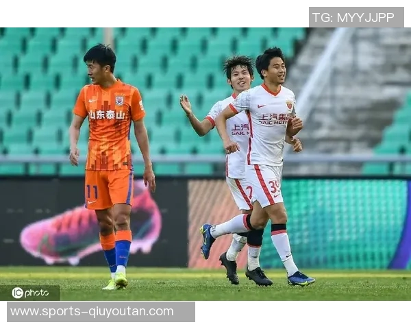 海港与町田首发阵容揭晓李新翔傅欢李圣龙领衔出战