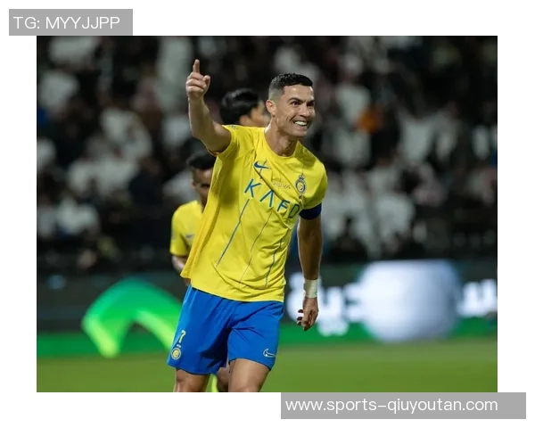 C罗有望在一年内成为足坛首位千球传奇引发热议