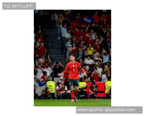 C罗世预赛表现低迷40岁仍需努力7次射门仅1次射正失点球令人失望