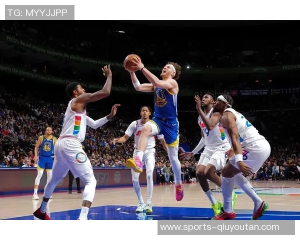 东詹圣诞后场上表现显著提升不在场时球队净效率大幅下滑 东詹圣诞后场上表现显著提升不在场时球队净效率大幅下滑