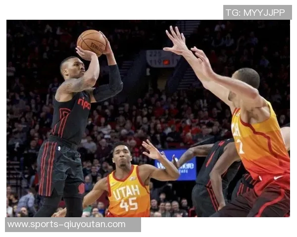 东詹圣诞后场上表现显著提升不在场时球队净效率大幅下滑 东詹圣诞后场上表现显著提升不在场时球队净效率大幅下滑