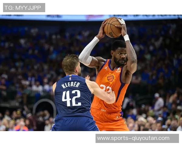 艾顿期待与东詹共同训练表示已做好充分准备静待机会到来